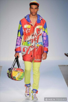 Bộ sưu tập thời trang nam xuân hè 2015 của Moschino