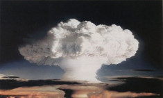 Bom nhiệt hạch có nguy hiểm hơn bom nguyên tử?