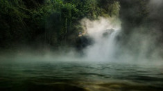 Dòng sông nước sôi mang nhiệt độ tử thần ở Amazon
