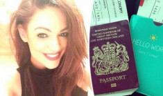 Dùng hộ chiếu làm giấy vệ sinh du khách bị từ chối nhập cảnh