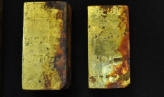 Khai quật xác tàu chìm chứa 13 tấn vàng