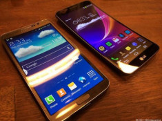 LG G Flex ấn tượng hơn Samsung Galaxy Round