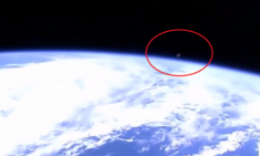NASA bị cáo buộc che giấu hình ảnh UFO