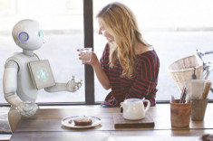 Nhà sản xuất cấm khách hàng ân ái với robot