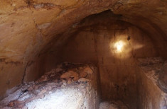 Phát hiện mộ hoàng tử gần 2.600 năm tuổi
