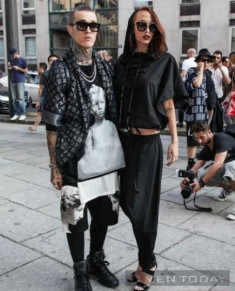 Quái kiệt thời trang xôm tụ trên đường phố Milan