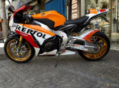 R 10/2 19h [PKL] Honda CBR1000RR SP Repsol 2015 độ cực chất tại Sài Gòn