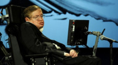 Stephen Hawking: ‘Trí tuệ nhận tạo có thể đe dọa nhân loại’