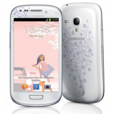 5 smartphone Android thiết kế riêng cho phái đẹp