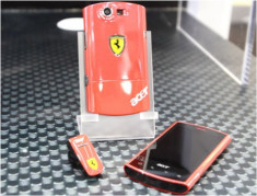 Acer Liquid E phiên bản Ferrari