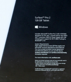 Ảnh “mở hộp” máy tính bảng Surface Pro 2 của Microsoft