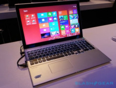 Ảnh thực tế Sony Vaio T15 Touch