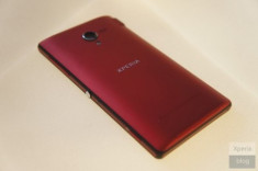 Ảnh thực tế Sony Xperia ZL bản đặc biệt màu đỏ