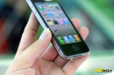 Apple đã sửa xong lỗi ăng-ten trên iPhone 4