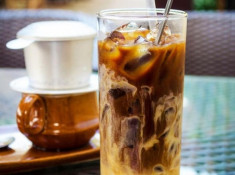 Cà phê sữa đá Việt Nam lọt top 15 loại cà phê ngon xuất sắc của thế giới