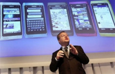CEO Nokia khẳng định Windows Phone vẫn ra mắt năm nay