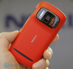 Điện thoại Nokia Lumia 41 ‘chấm’ mang tên Elvis