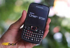 Đối thủ Nokia E72 từ Samsung