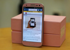Galaxy S III ‘hàng độc’ màu hồng ở VN