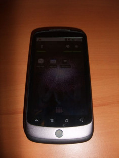 Google Nexus One trình diễn