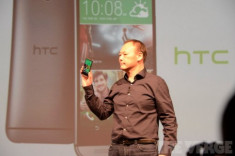 HTC One thế hệ mới ra mắt với vỏ nhôm nguyên khối, camera kép