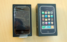 iPhone 3GS ế vì giá ‘trên trời’