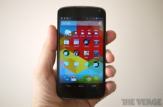 LG chuẩn bị bán Nexus 4 chính hãng