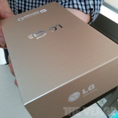 LG G3 sẽ có phiên bản màu vàng, màn hình siêu nét
