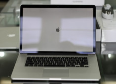 MacBook Pro màn hình Retina về VN với giá 47 triệu đồng