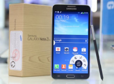 Mở hộp Galaxy Note 3 bản rút gọn giá 11,9 triệu đồng.