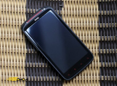 Ngắm HTC Sensation XE sắp bán ở VN