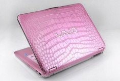 Ngắm Sony Vaio da cá sấu