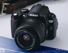 Nikon trình làng D60 và 7 máy ảnh CoolPix