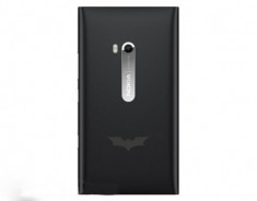 Nokia sắp ra Lumia 900 bản giới hạn Dark Knight