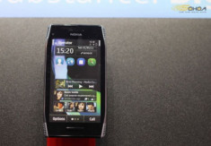 Nokia X7 xách tay giá chưa đến 10 triệu