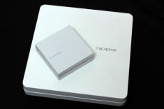 Phablet Full HD Oppo N1 chính hãng giá từ 12,7 triệu đồng