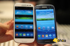 Samsung Galaxy S III đọ dáng với S II