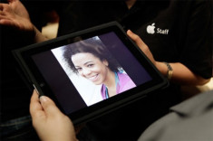Sharp sẽ sản xuất màn hình iPad, iPhone