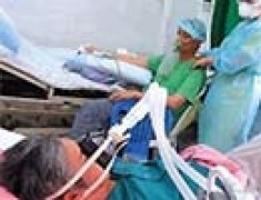 Thêm 2 người Ninh Bình nhập viện vì bệnh SARS