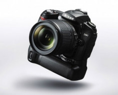 Tổng quan về Nikon D90