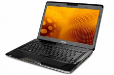 Toshiba giới thiệu laptop siêu di động mới