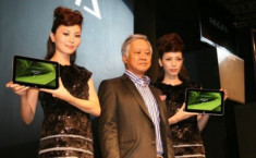 Toshiba giới thiệu tablet AT700 mỏng 7,7mm