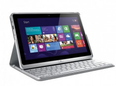 Ultrabook Acer có case chân đế như tablet