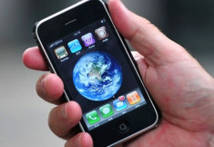 Viettel bán iPhone 0 đồng cho khách VIP