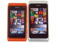 Xem màn hình CBD của Nokia E7