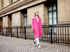 Áo khoác nữ màu hồng đẹp cho nàng công sở trang nhã thu đông 2015 – 2016