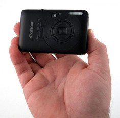 Canon IXUS 100 IS ‘đẹp người đẹp nết’