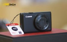 Canon PowerShot S95 về VN giá 8,8 triệu