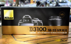 ‘Đập hộp’ Nikon D3100 tại Việt Nam