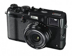Fujifilm X100S bản màu đen đặc biện lộ diện
